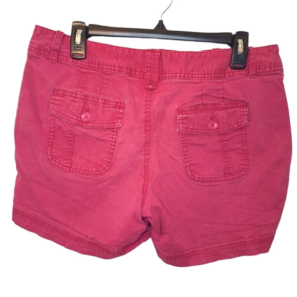 Eddie Bauer Raspberry Colored Denim Shorts Size 10 - Picture 2 of 4